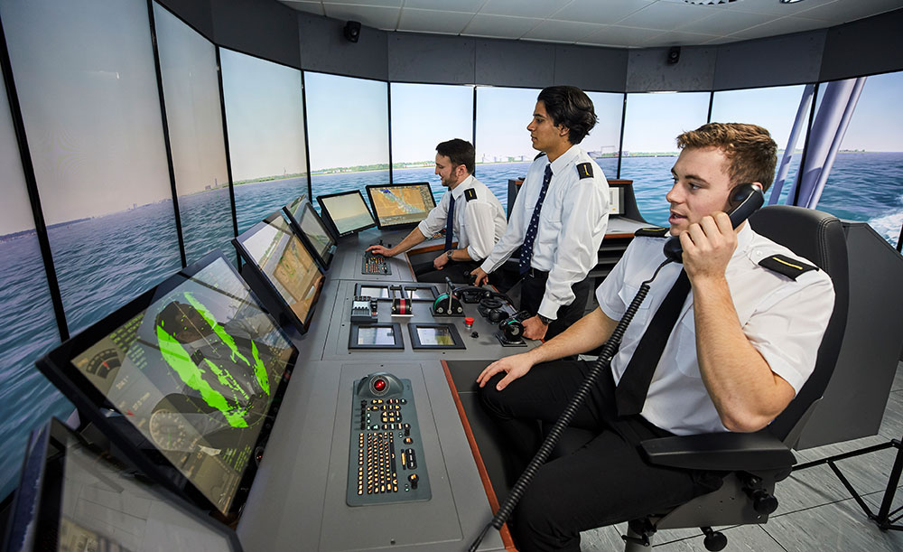 Deck cadets using the simulation suite